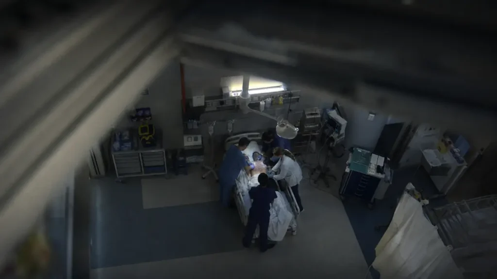 Vista elevada de una reanimación que representa una experiencia extracorporal